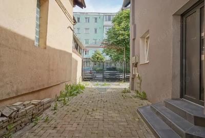 Proprietate versatila in Bra?ov Ideala pentru birouri sau clinica! Proprietate versatila in Bra?ov Ideala pentru birouri sau clinica! - 16