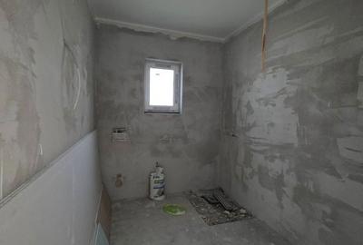 Casă cu 4 camere cu Teren 500 Mp în Central - 12