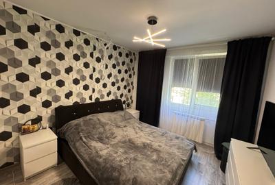 Apartament cu 3 camere decomandat, mobilat în Drumul Taberei - 1