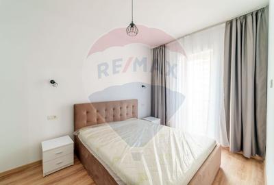 Apartament cu 2 camere semidecomandat, mobilat în UTA - 1