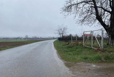 Spațiu comercial, în Comana - 1