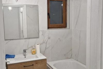 Apartament cu 2 camere decomandat în Central - 4