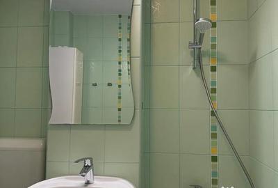 Garsonieră decomandată în Central - 2