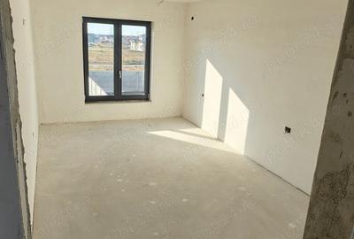 Vand casa Duplex in Via Carmina - 9