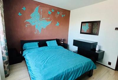 Apartament cu 3 camere decomandat în Central - 2