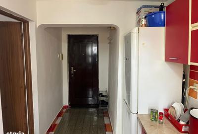 Apartament cu 2 camere semidecomandat, mobilat în Teiul Doamnei