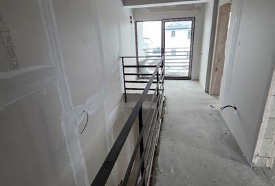 Casă cu 3 camere cu Canalizare în Glina - 6