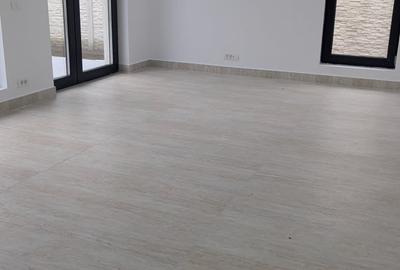 Casă individuală cu 4 camere cu Canalizare în Central - 15