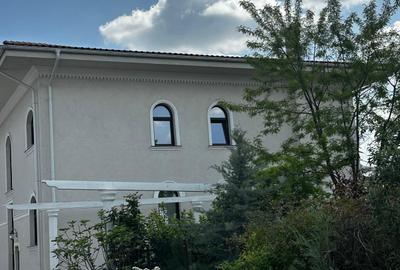 Casă cu 6 camere cu Canalizare în Sisești - 19