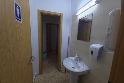 Birou, de 80 mp, în Delfinariu - 11