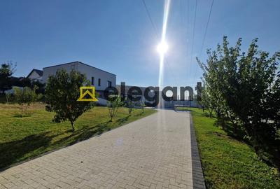 Deosebita! Casa S+P, 179 mp, 1142 mp teren, Plaiul Vulcanesti-Hotel Sidney - 1