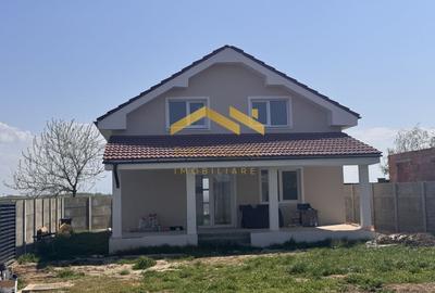 Casă individuală cu 5 camere cu Canalizare în Bucovăț (Remetea Mare) - 3