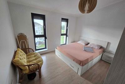 Apartament cu 2 camere decomandat în Astra