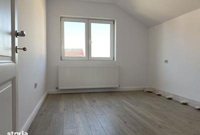 Casă cu 3 camere cu Teren 289 Mp în Priseaca - 1