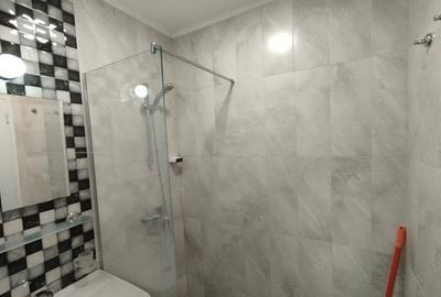 Garsonieră decomandată în Astra