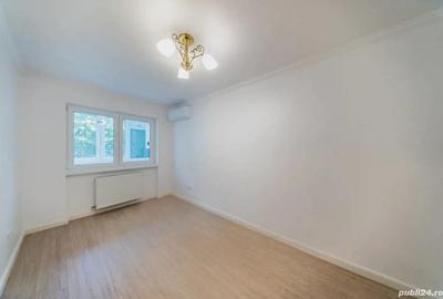 Apartament cu vedere la Bld.Revolutiei, etajul 1, - 5