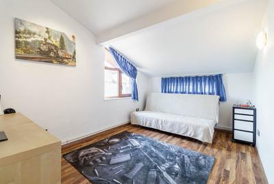 Casa luminoasa cu gradina si garaj - 4