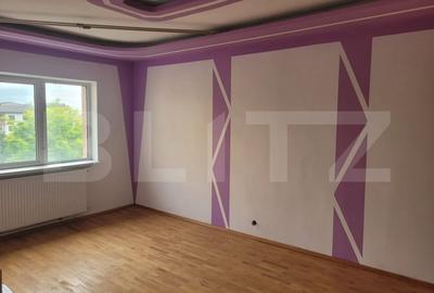 Apartament de vanzare, cu 3 camere, 70 mp, zona Revolutiei - 3