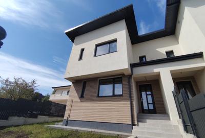 Apartament cu 4 camere semidecomandat în Rediu - 1