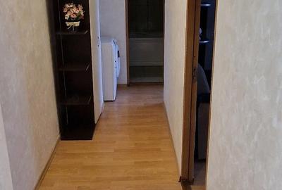 Apartament cu 2 camere decomandat în Micro 20 - 1