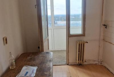Apartament cu 2 camere decomandat în Malu Roșu - 3