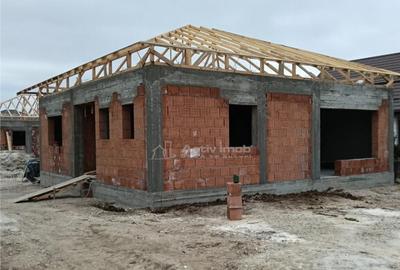 Casa individuala-3 camere-Toate utilitatile-Asfalt-STB-Mutar - 16