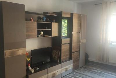 Apartament cu 2 camere decomandat în 1 Mai - 7