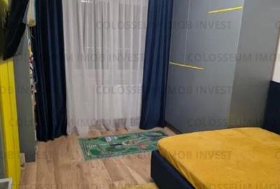 Apartament cu 3 camere decomandat în Tractorul - 7