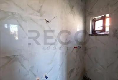 Casă cu 3 camere cu Teren 350 Mp în Borș - 10