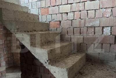 Casa la ro?u Mana?turel ,teren generos,priveli?te pano - 16