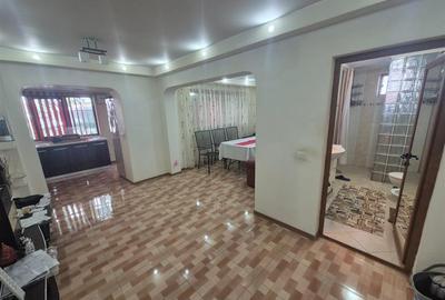 Apartament cu 3 camere decomandat în Obor - 5