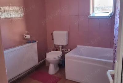 Casă cu 6 camere cu Teren 450 Mp în Geamăna - 9