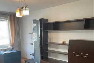 Apartament cu 3 camere în Central - 1