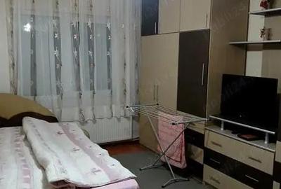 Garsonieră decomandată în Sânmartin - 4