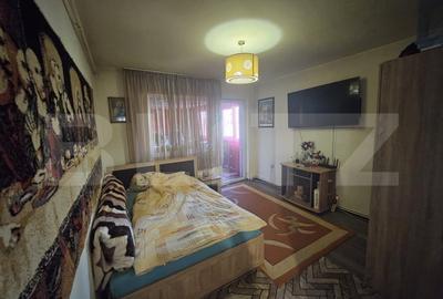 Apartament cu 4 camere semidecomandat, mobilat în Florești - 6