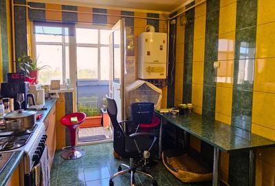 Apartament cu 4 camere decomandat în Micro 18 - 4