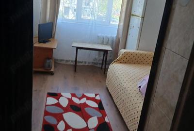 Garsonieră semidecomandată în Sud - 1