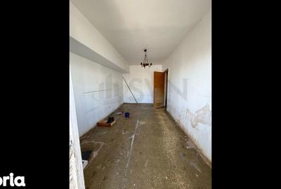 Apartament cu 3 camere decomandat în Crângași - 6