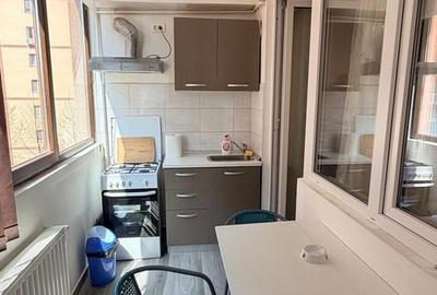 Garsonieră decomandată în Militari