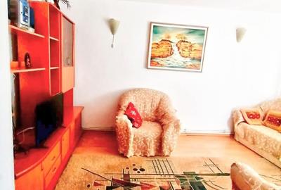 Apartament cu 3 camere decomandat în Central - 3