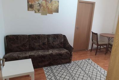 Apartament cu 2 camere semidecomandat în Central - 1
