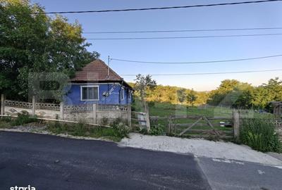 Casă cu 2 camere cu Canalizare în Răscruci - 1