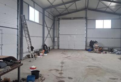 Spațiu comercial, de 200 mp, în Central - 1
