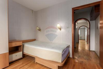 Apartament cu 5 camere de vânzare P-ta Victoriei Veronica Micle - 9