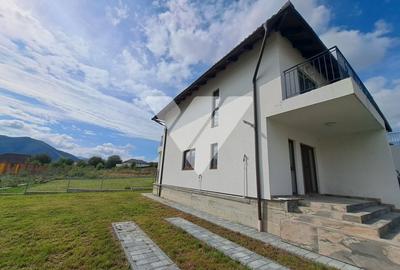 Casa ideala in Cisnadie: spatiu confort si liniste Grabiti-va acum! Casa ideala in Cisnadie: spatiu confort si liniste Grabiti-va acum! - 9