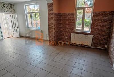 Spațiu comercial, de 70 mp, în 23 August - 3