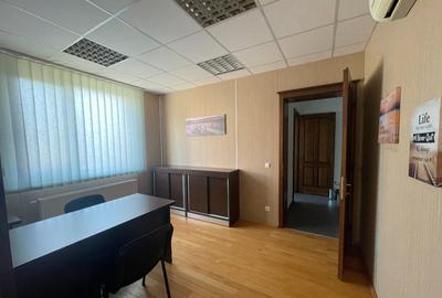 Birou cool in inima orasului Oradea, te asteapta! - 5