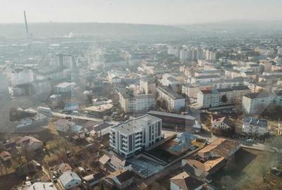 Apartament cu 3 camere, modern, 71 mp, etaj intermediar, zon - 5