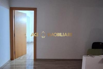 Casă individuală cu 9 camere cu Canalizare în Vitan - 2