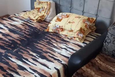 Inchiriez apartament 3 camere - 4